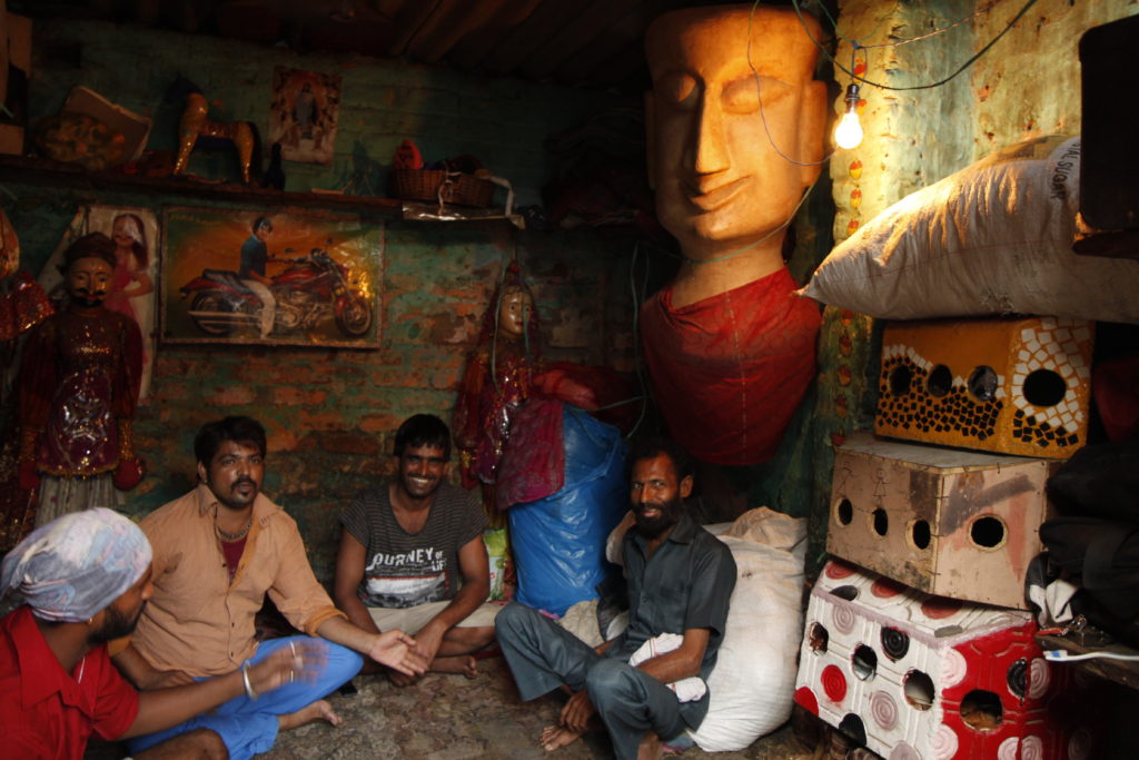A family of artist in Kathputli colony.
